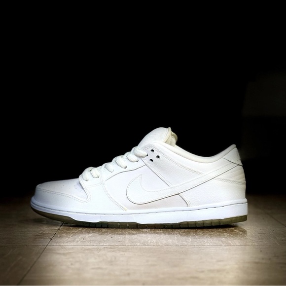 nike sb dunk white ice